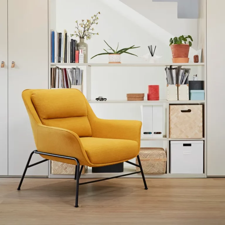 Modern simple metal armchair leisure fabric sofa chair luxury comfortable hotel living room lazy sofa
