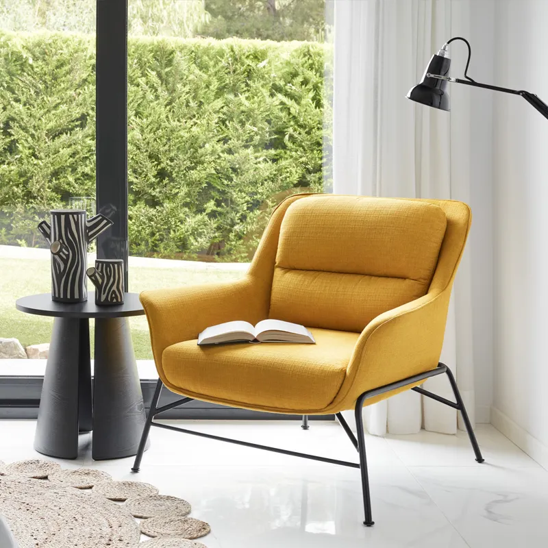 Modern simple metal armchair leisure fabric sofa chair luxury comfortable hotel living room lazy sofa