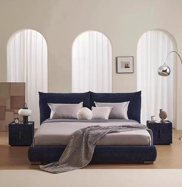 Ins French Style Bedroom Furniture Luxury Queen Bed Leathaire Petal Headboard King Size Bed