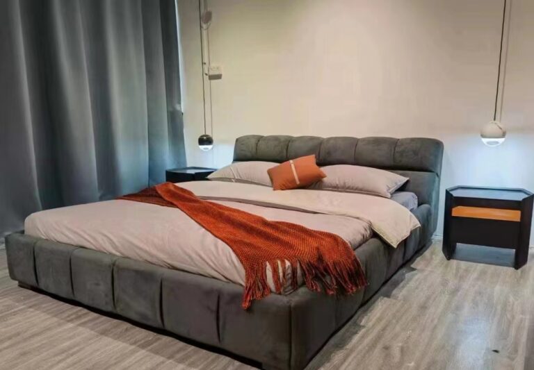 Italian light luxury modern simple Nordic style cloth bed puffs solid wood double soft leather bed