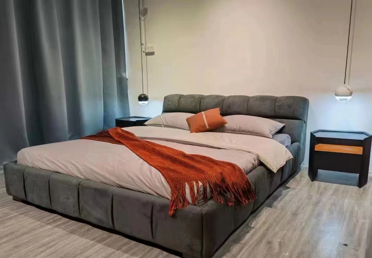 Italian light luxury modern simple Nordic style cloth bed puffs solid wood double soft leather bed