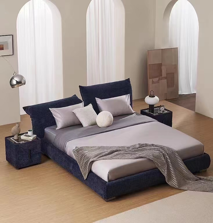 Ins French Style Bedroom Furniture Luxury Queen Bed Leathaire Petal Headboard King Size Bed