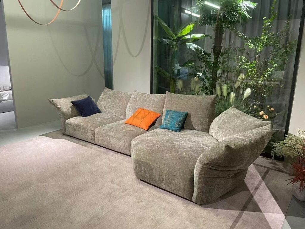 Wholesale of the latest Nordic luxury high-end sofasfabric sofas corner sofas4-seater sofas