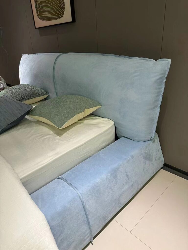 Italian design European top full blue velvet bed furniture upholstered bed set