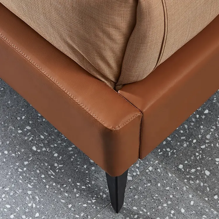 Fashionable Home Import Cattle Hide Upholstered Furniture King Size Modern Luxury Italian Leather Bed