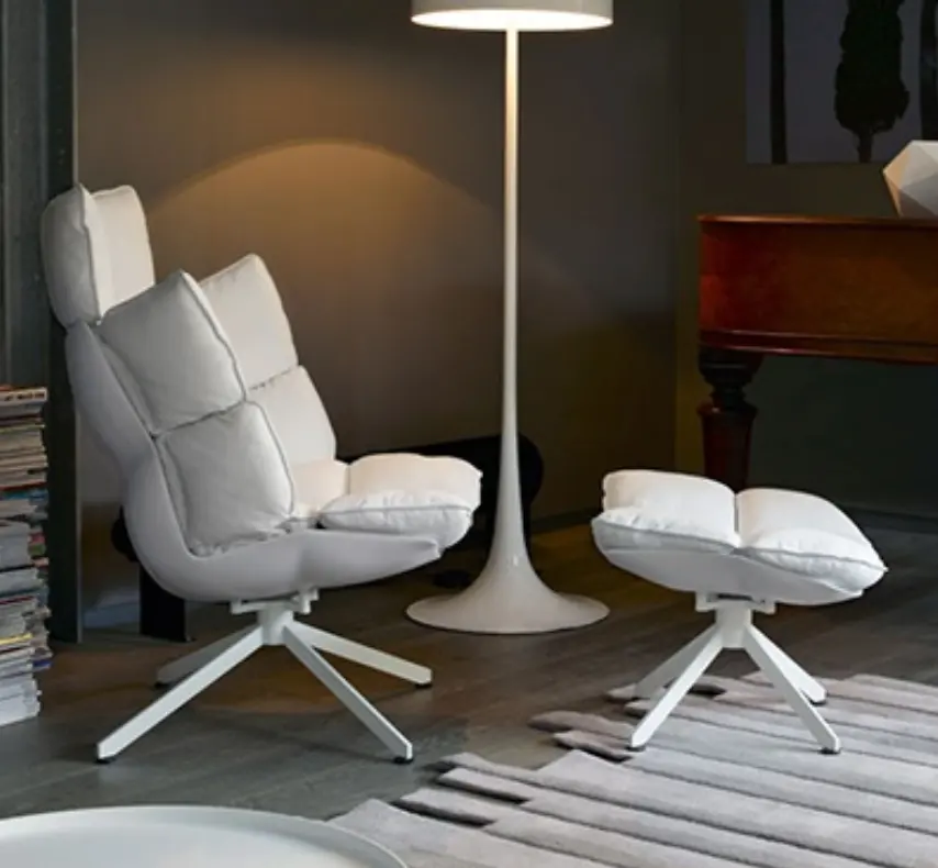 Soft pad Italia New York Lounge leisure swivel husk chair and ottoman