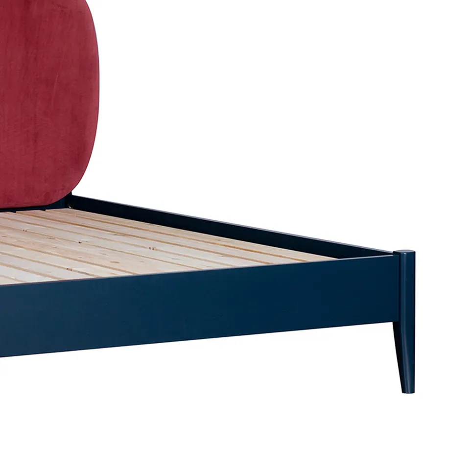 Wholesale Popular Luxury Modern Hotel King Size Solid Wooden Bed Frame Hotel Furniture